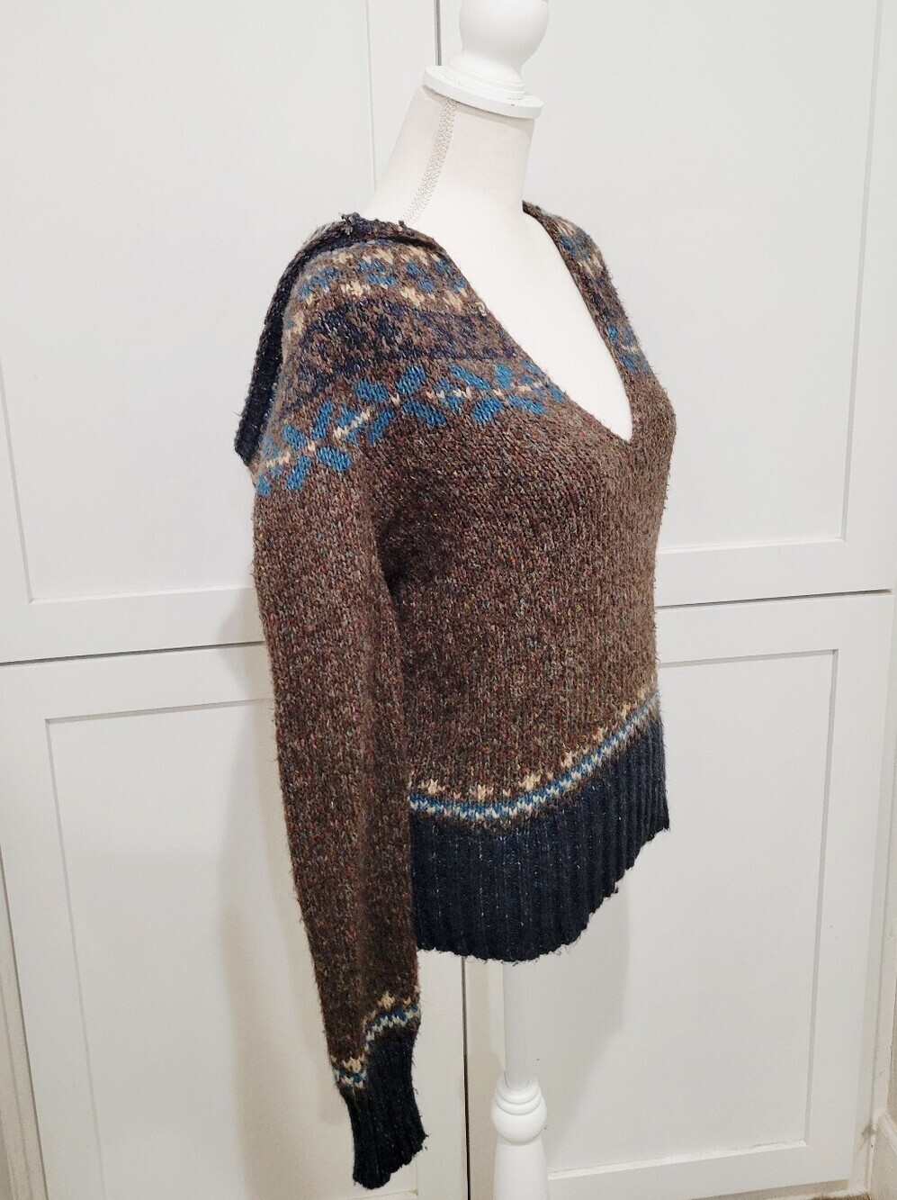 Fair Isle Brown & Black Hooded V-Neck Cottagecore Cozy Sweater | Size XL